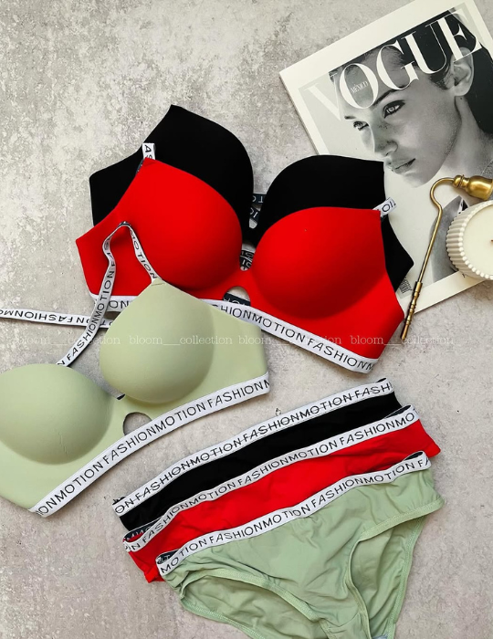 Comfortable Seamless Push-Up Lingerie Set – Lifting Bra & Panty Duo
